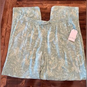NWT Wonderly Intimates Pale Green Leaf Print Gayze Pajama Pants